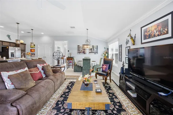 $2,600 | 2910 Monument Way, The Villages, FL 32163