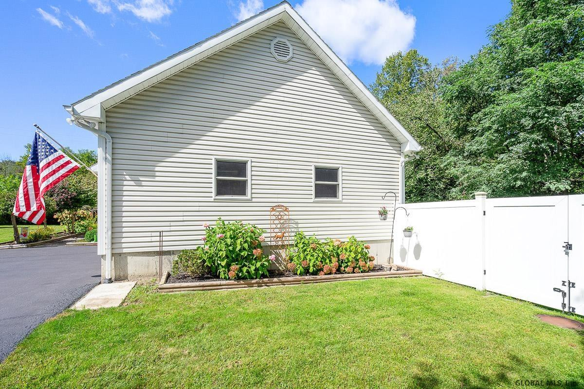 1064 Mariaville Road Rotterdam, NY 12306 - Photo 59 of 68 Photo 77