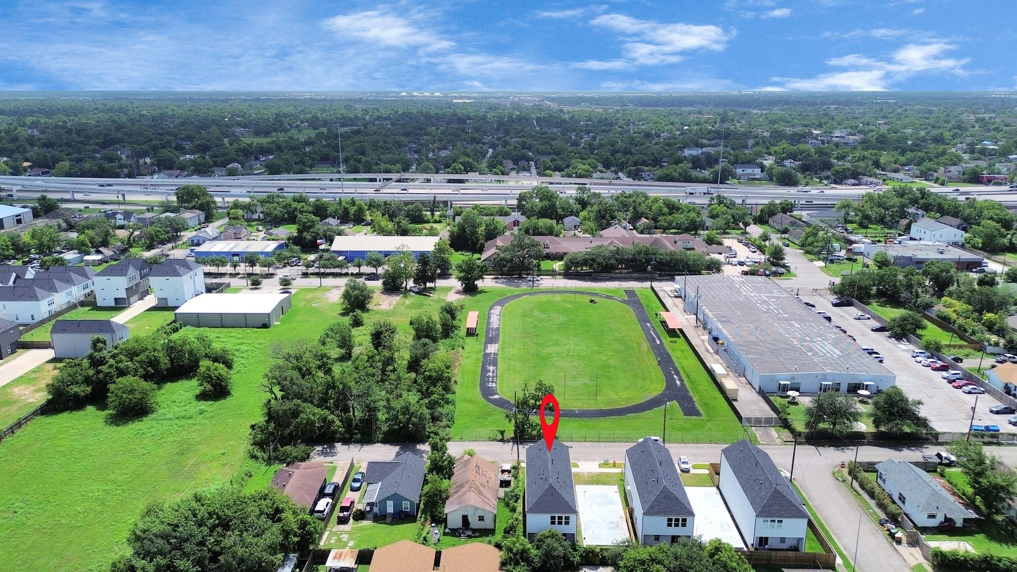 2905 Jones Street Houston, TX 77026 - Photo 21 of 23 an aerial view of a
