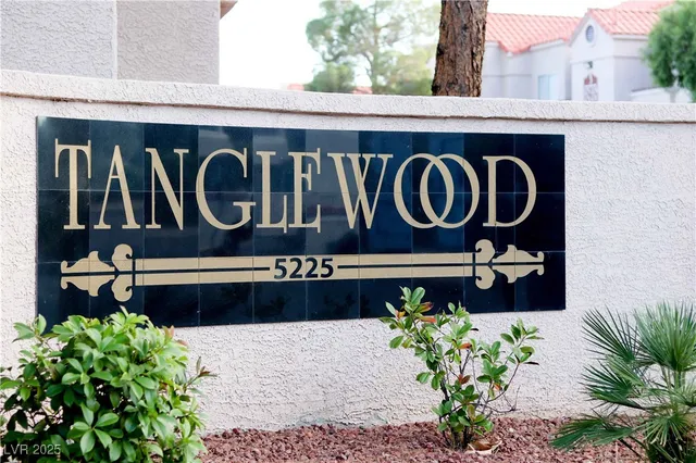 $1,560 | 5225 West Reno Avenue, Unit 122, Las Vegas, NV 89118