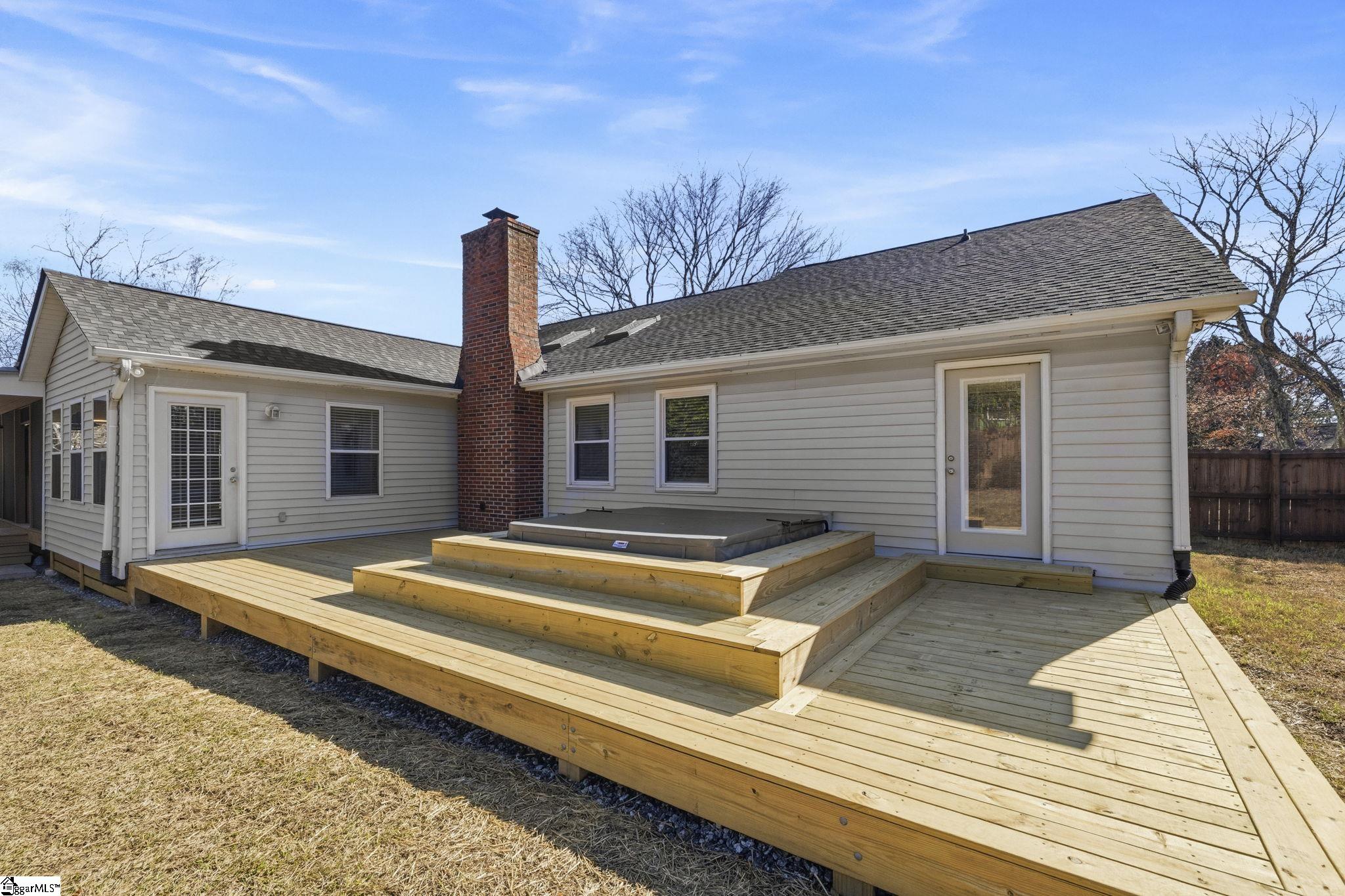 112 St Andrews Way Greenville, SC 29607 - Photo 35 of 41