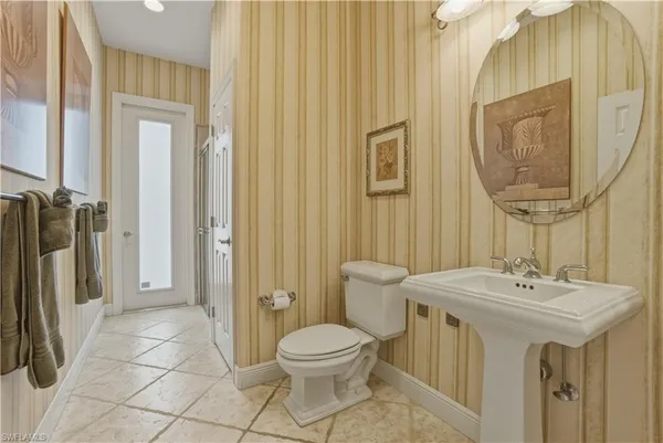 $1,795,000 | 3620 Sanctuary Lakes Drive, Bonita Springs, FL 34134