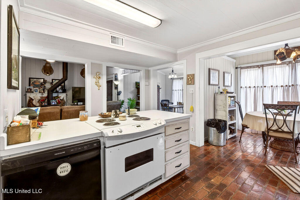 13401 Larue Road Vancleave, MS 39565 - Photo 23 of 40 13401LarueRd-23