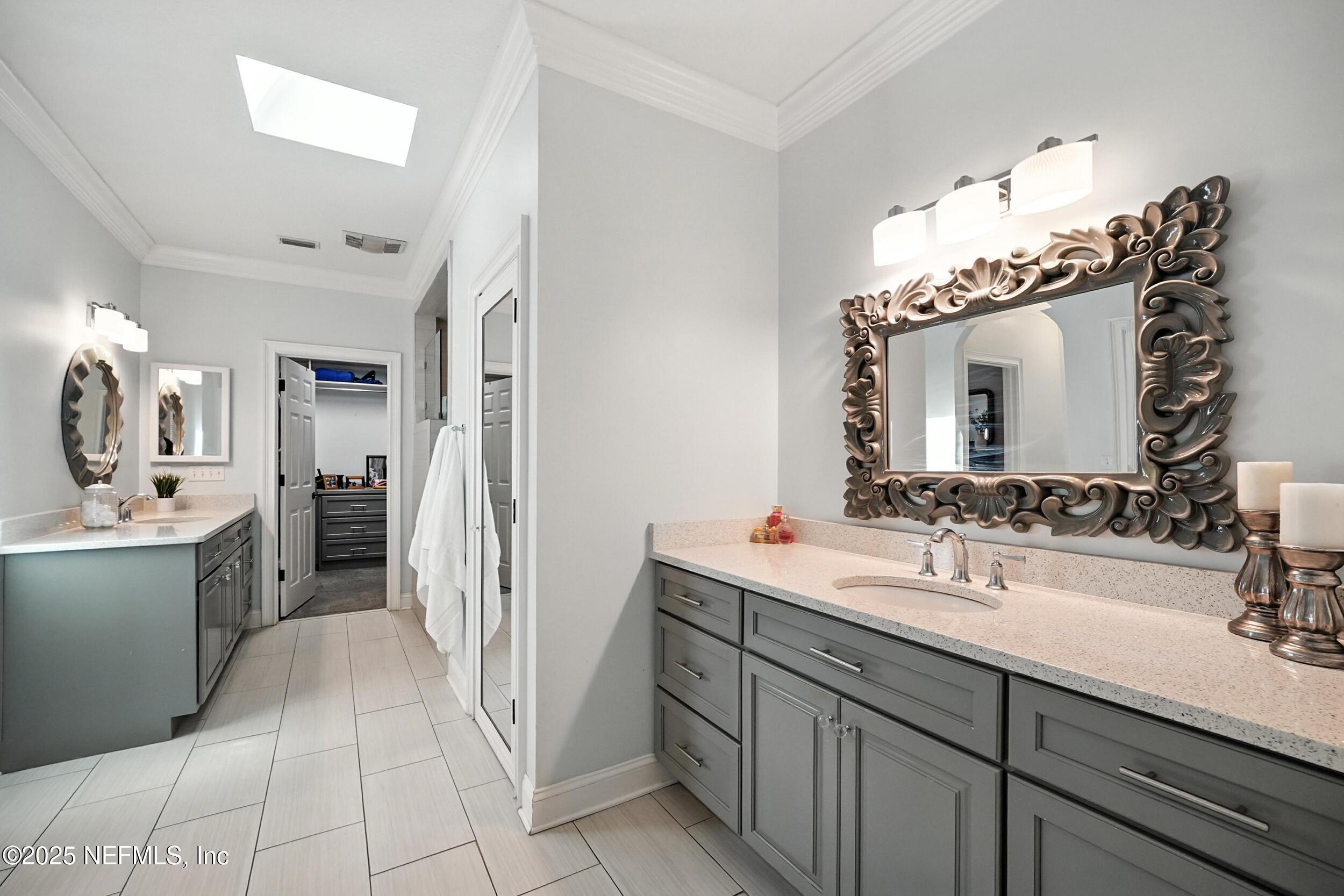 8483 Stables Road Jacksonville, FL 32256 - Photo 14 of 56 Dual Vanities