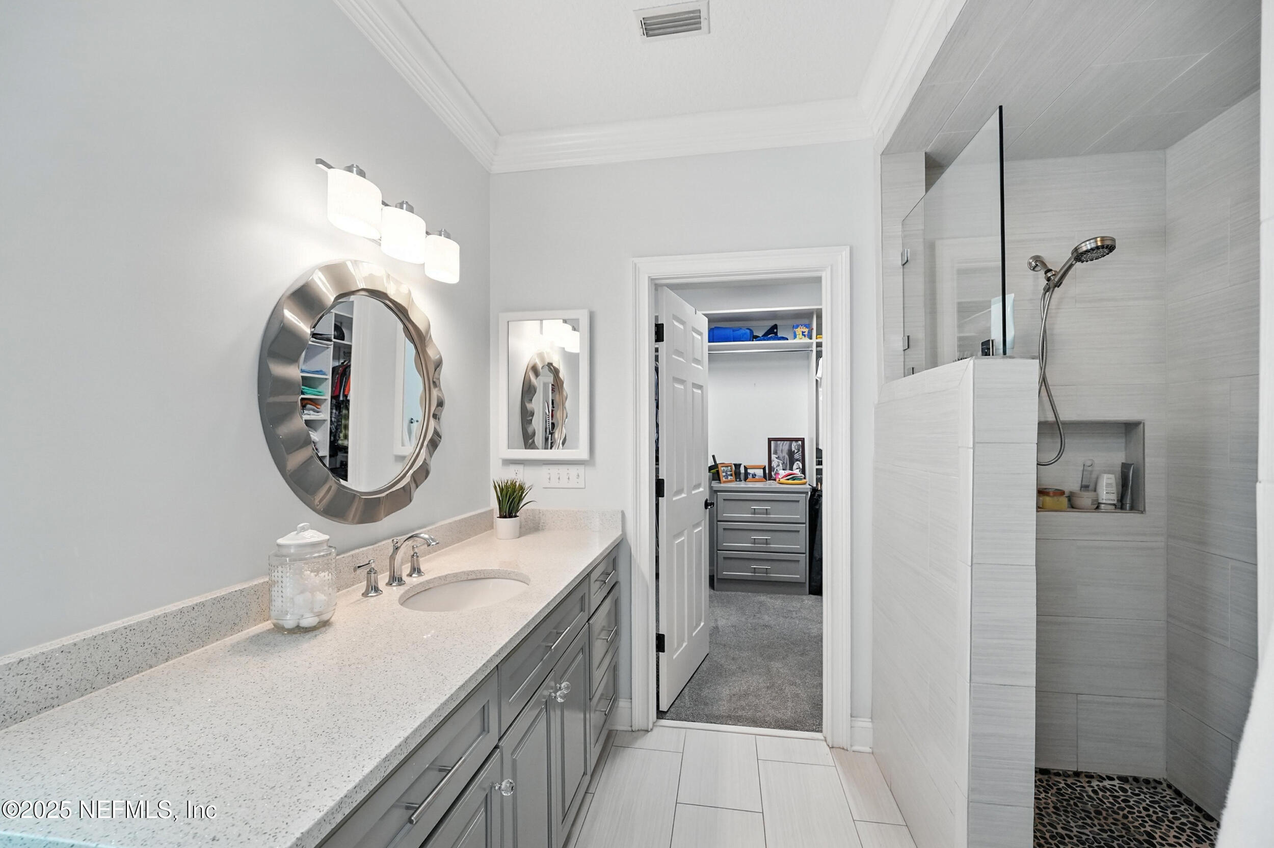 8483 Stables Road Jacksonville, FL 32256 - Photo 15 of 56 Dual Vanities