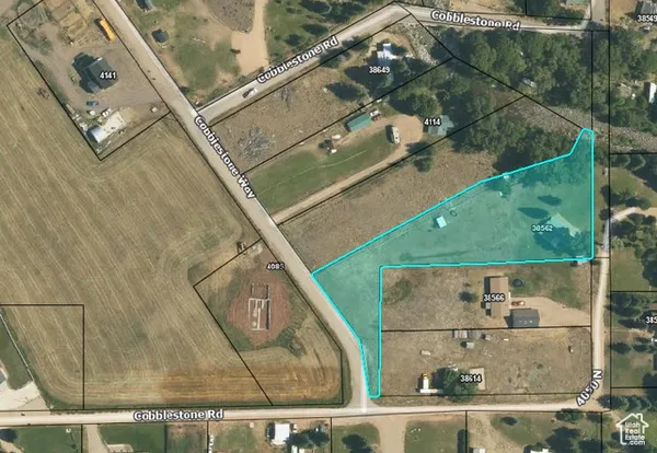 $350,000 | 4105 North 38540th Street West, Unit 9, Tabiona, UT 84072