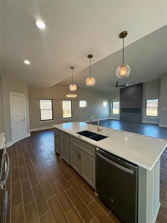 $2,500 | 2713 Stone Briar Drive, Mount Pleasant, TX 75455