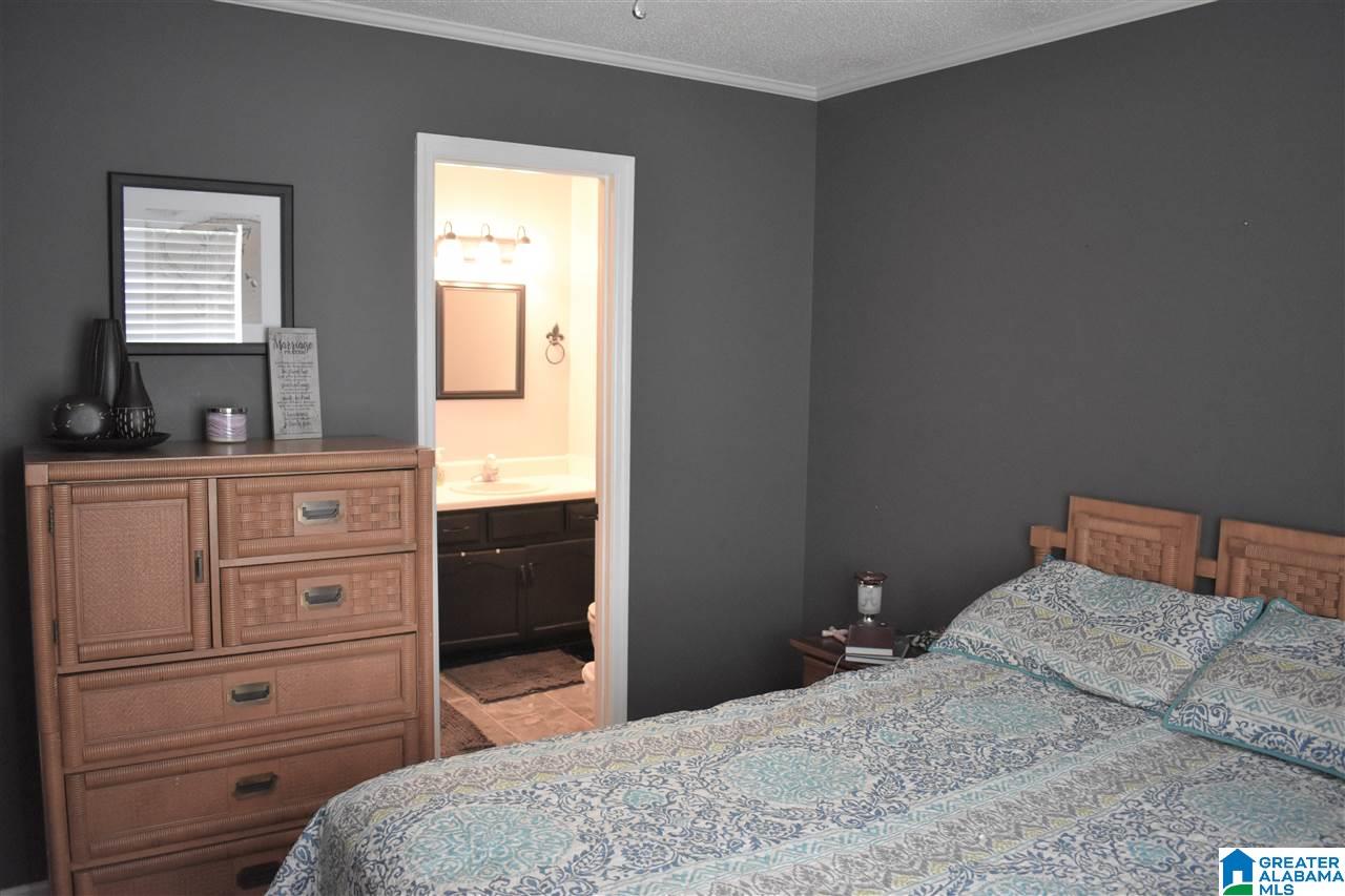 195 Mountain Oaks Vly Road Warrior, AL 35180 - Photo 10 of 23