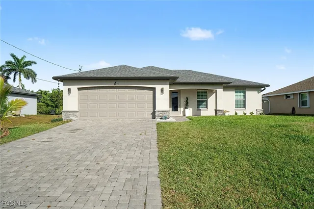 $293,000 | 2219 Northwest 5th Street, Cape Coral, FL 33993