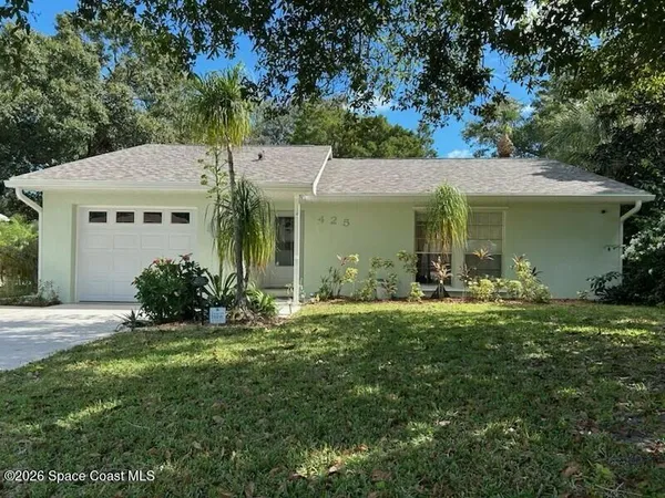 $320,000 | 425 Banyan Street, Sebastian, FL 32958