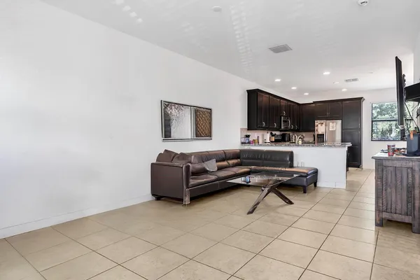 $567,998 | 11303 Southwest 15th Street, Pembroke Pines, FL 33025