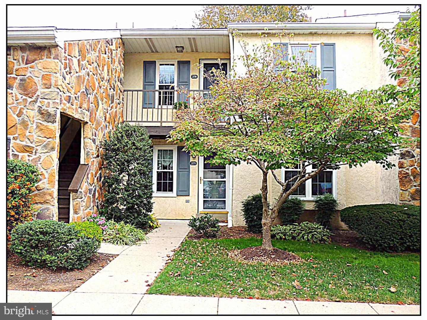 205 Valley Stream Lane Chesterbrook, PA 19087 - Photo 1 of 24