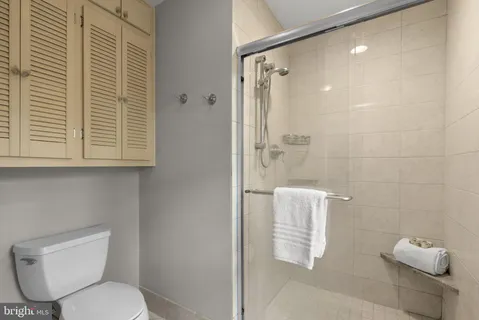 $950,000 | 419 Watts Branch Parkway, Potomac, MD 20854