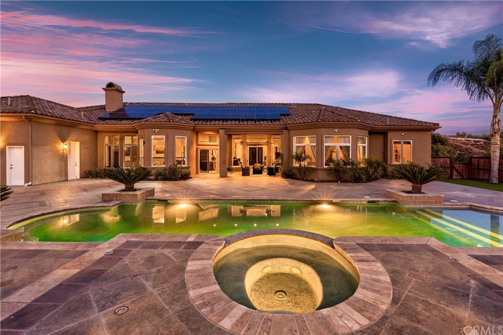 31200 Jedediah Smith Road Temecula, CA 92592 - Photo 40 of 62 Relaxing Spa