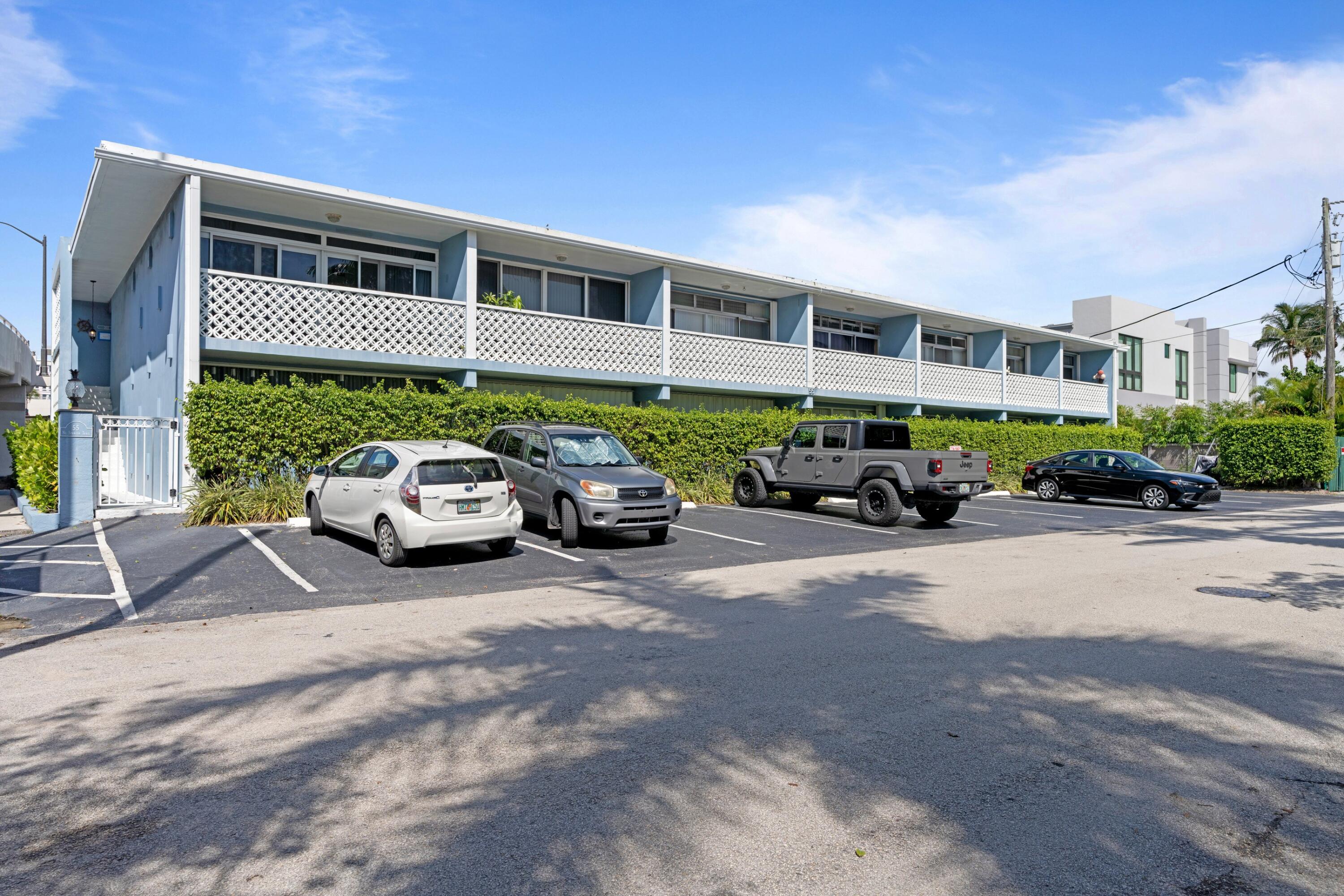 55 Northeast Spanish Trail, Unit 2010 Boca Raton, FL 33432 - Photo 11 of 11 55 NE Spanish Trail 2010, Boca Raton