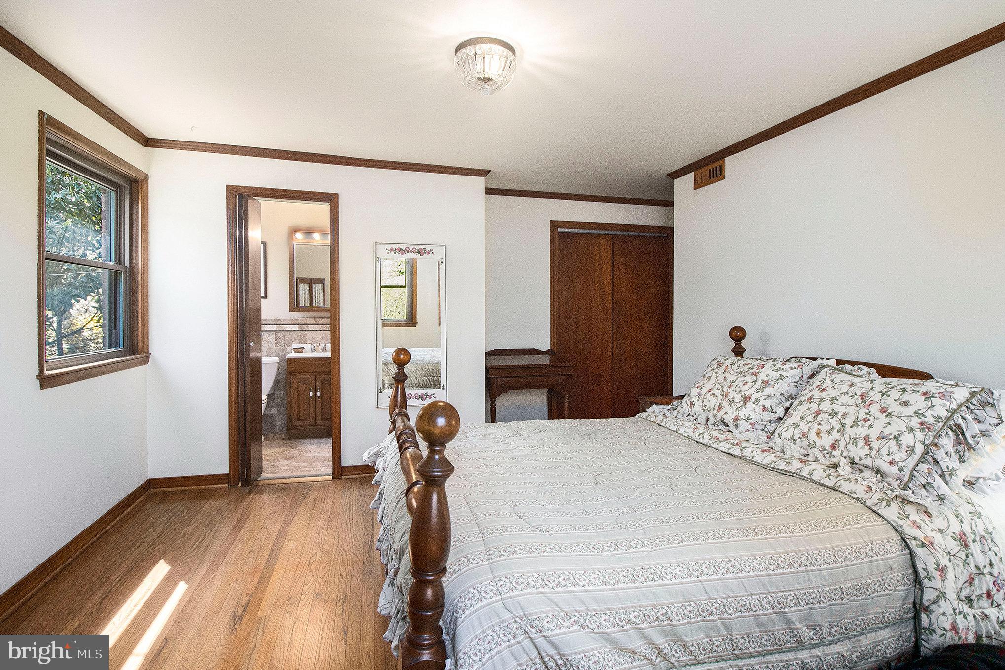 507 Brookwood Road Wayne, PA 19087 - Photo 9 of 30