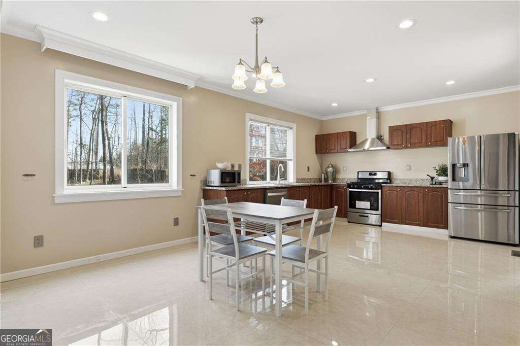 6831 Augusta Manor Suwanee, GA 30024 - Photo 12 of 61