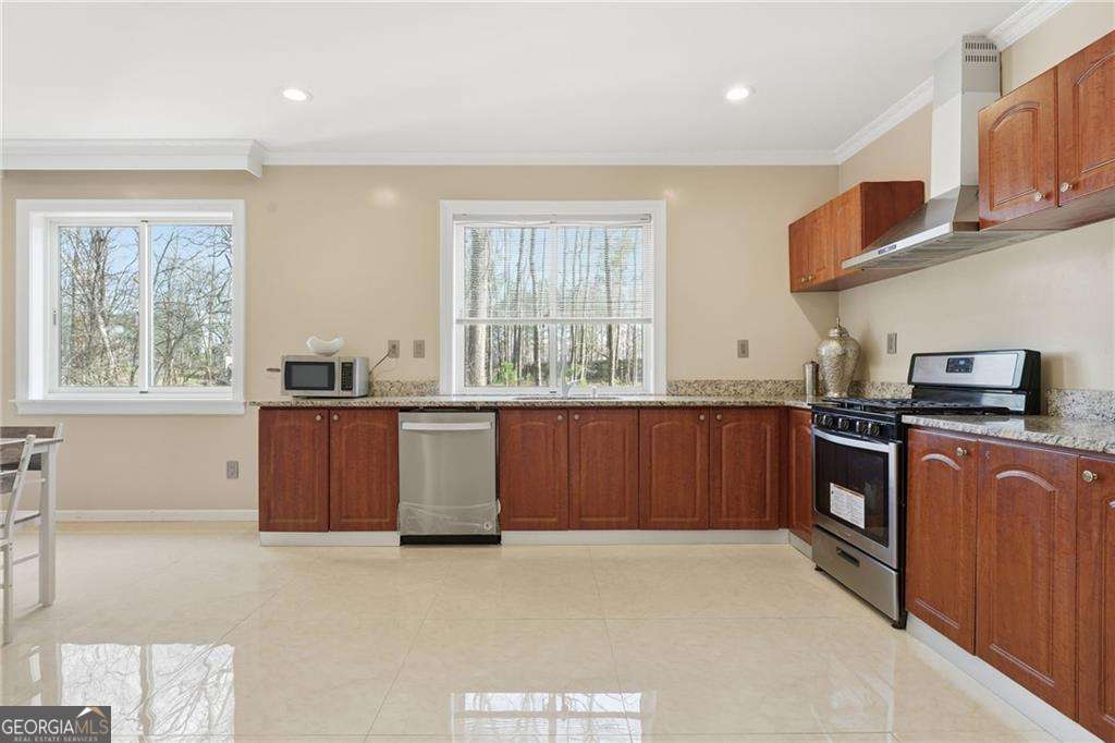 6831 Augusta Manor Suwanee, GA 30024 - Photo 15 of 61