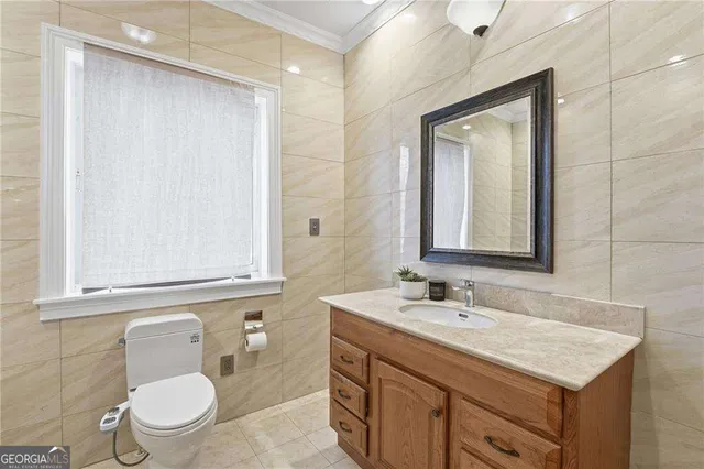 $775,000 | 6831 Augusta Manor, Suwanee, GA 30024