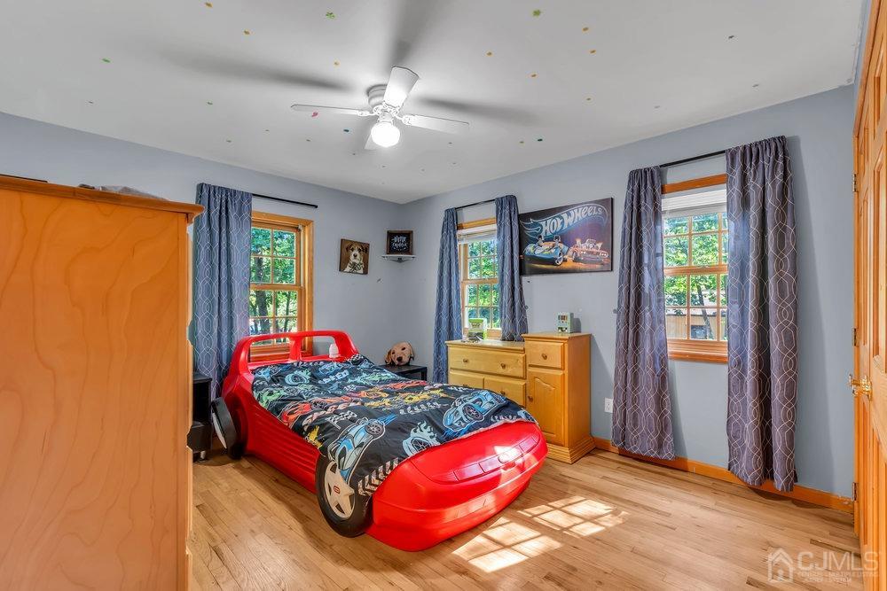 153 Lanes Mill Road Howell, NJ 07731 - Photo 15 of 27