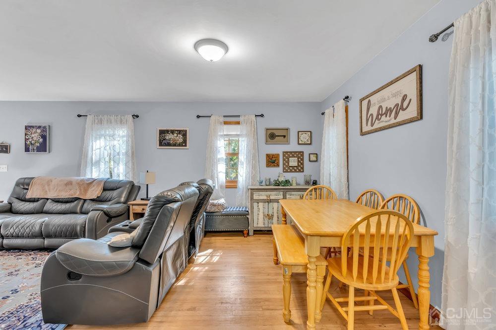 153 Lanes Mill Road Howell, NJ 07731 - Photo 8 of 27