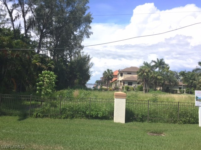13200 Linton Road Fort Myers, FL 33908 - Photo 9 of 10 a view of a field