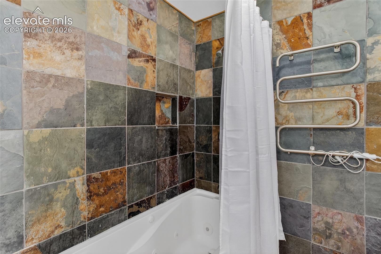 5145 Neeper Valley Road Manitou Springs, CO 80829 - Photo 21 of 49 Ensuite primary bath.