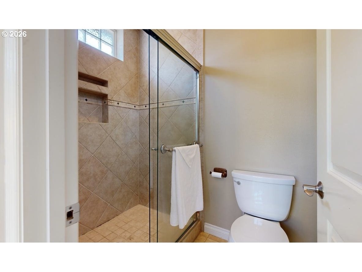 17199 Passley Road Brookings, OR 97415 - Photo 20 of 46 Bathroom, Attached
