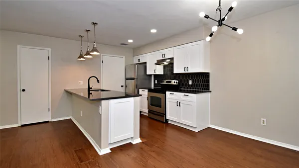 $1,695 | 4411 Whispering Valley Drive, Unit C, Austin, TX 78727