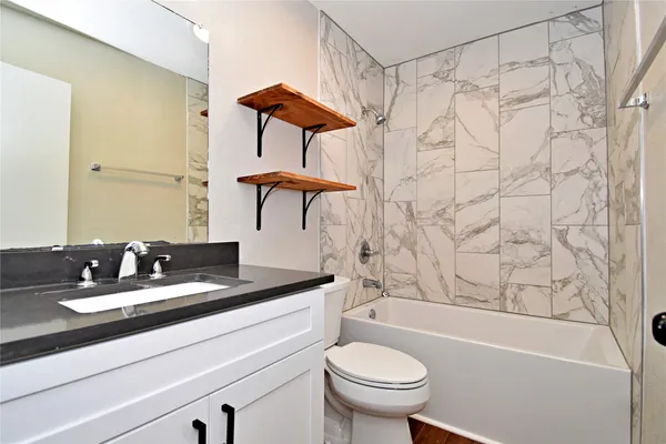 $1,695 | 4411 Whispering Valley Drive, Unit C, Austin, TX 78727