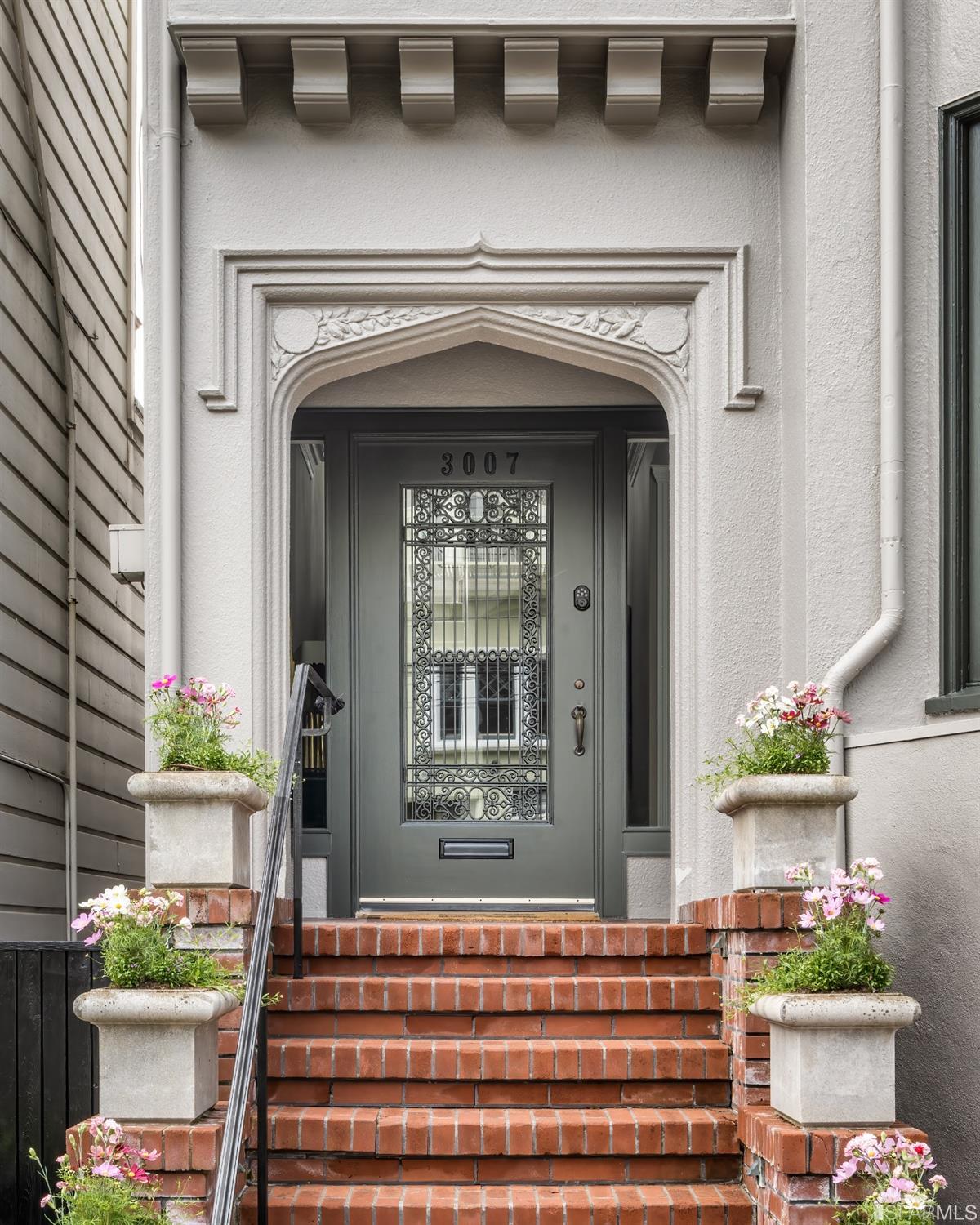 3007 Jackson Street San Francisco, CA 94115 - Photo 29 of 30 a view of front door of house