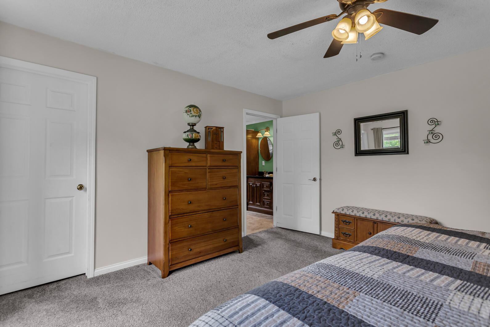 6824 Napoleon Road Jackson, MI 49201 - Photo 23 of 68 0N0A1555