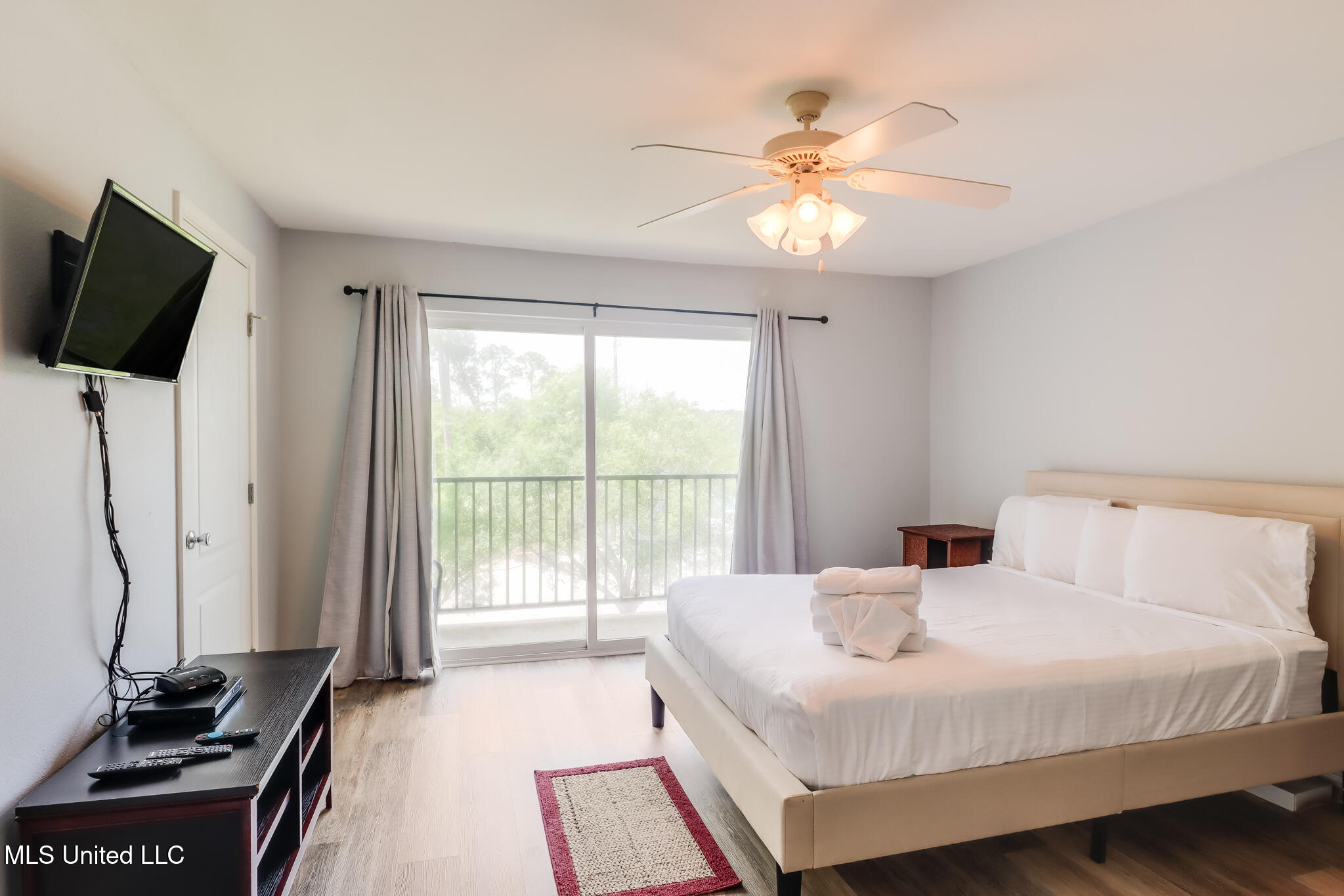 3230 Cumberland Road, Unit 84 Ocean Springs, MS 39564 - Photo 10 of 18 Photo May 16 2025, 2 35 49 PM (1)-Edit