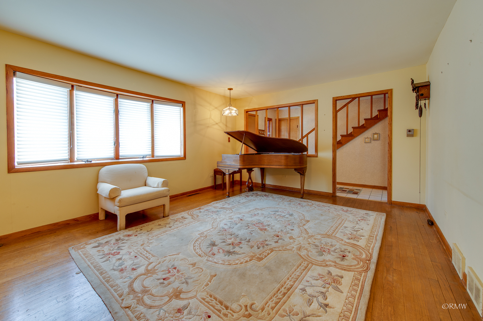 917 Surrey Road Addison, IL 60101 - Photo 15 of 31