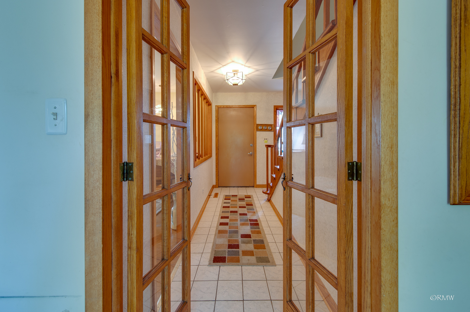 917 Surrey Road Addison, IL 60101 - Photo 5 of 31
