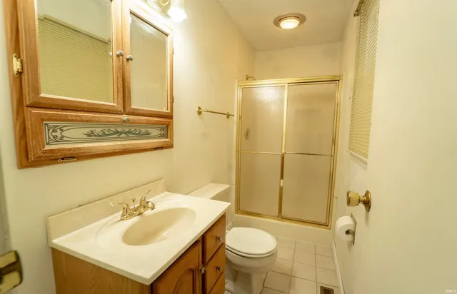 $335,000 | 1009 North Hickory Lane, Kokomo, IN 46901