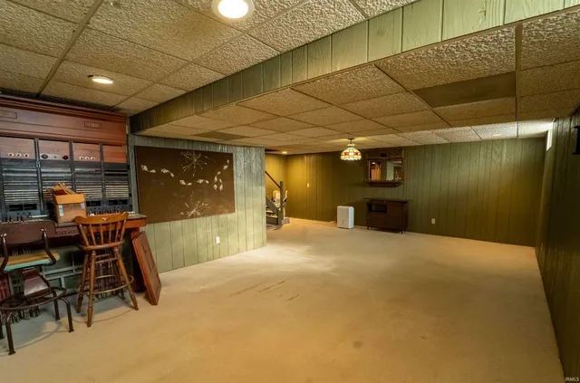 $335,000 | 1009 North Hickory Lane, Kokomo, IN 46901