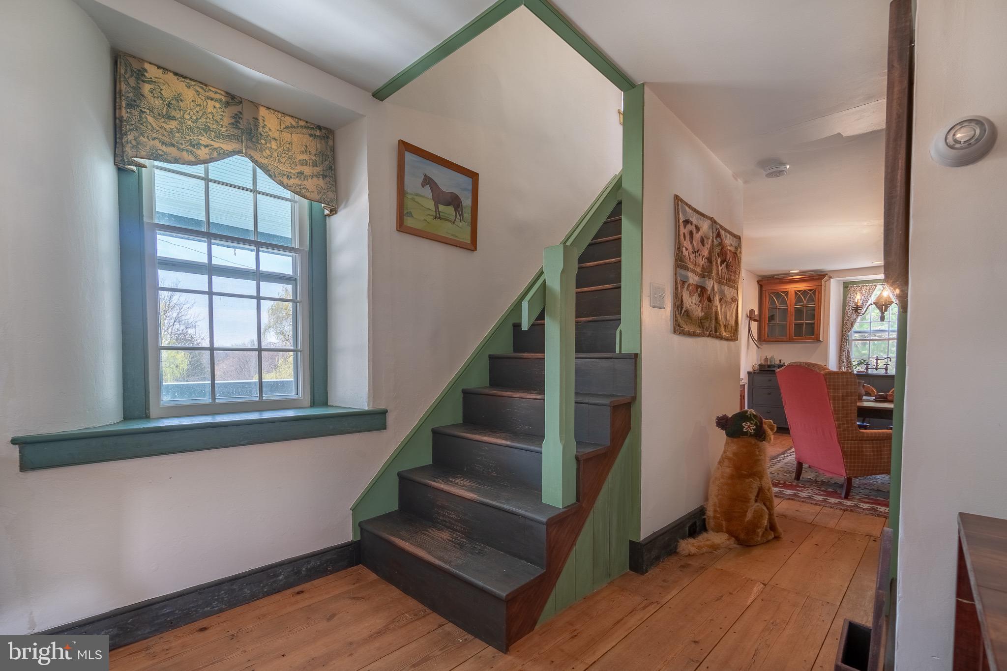166 Warwick Road Elverson, PA 19520 - Photo 4 of 28 Hall