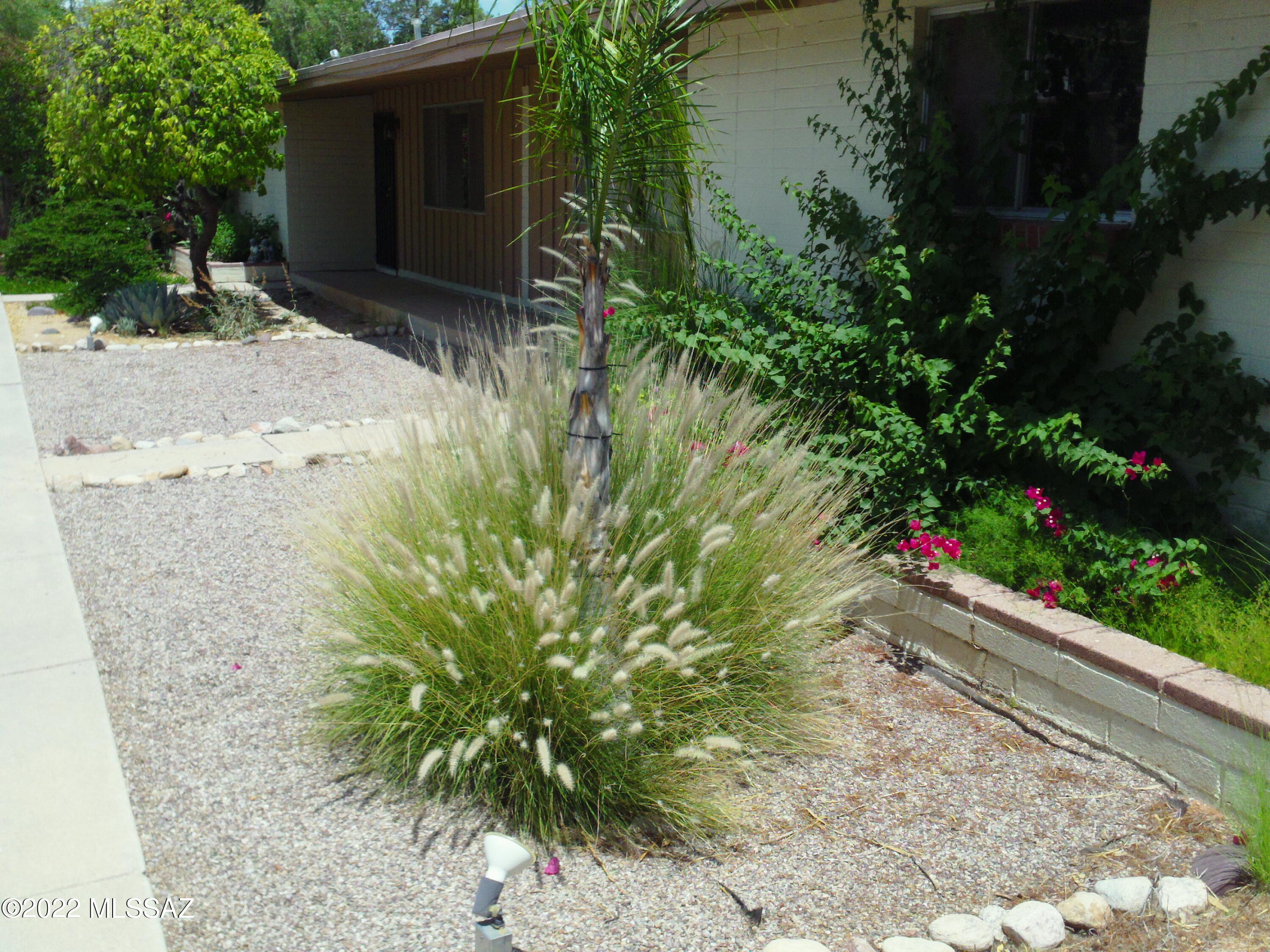 5901 North Oracle Road, Unit 13 Tucson, AZ 85704 - Photo 25 of 37 Gallery Image 25
