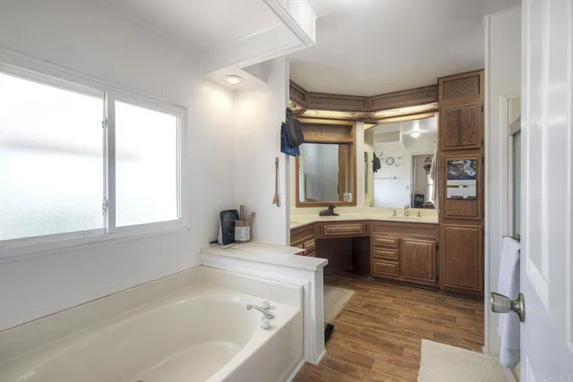 $599,000 | 5116 Weymouth Way, Oceanside, CA 92057