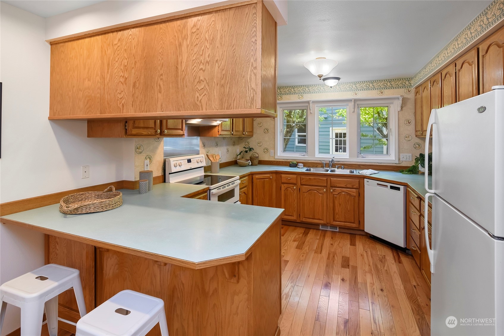 20015 Bue Rund Loop Northeast Poulsbo, WA 98370 - Photo 18 of 32 Gallery Image 18
