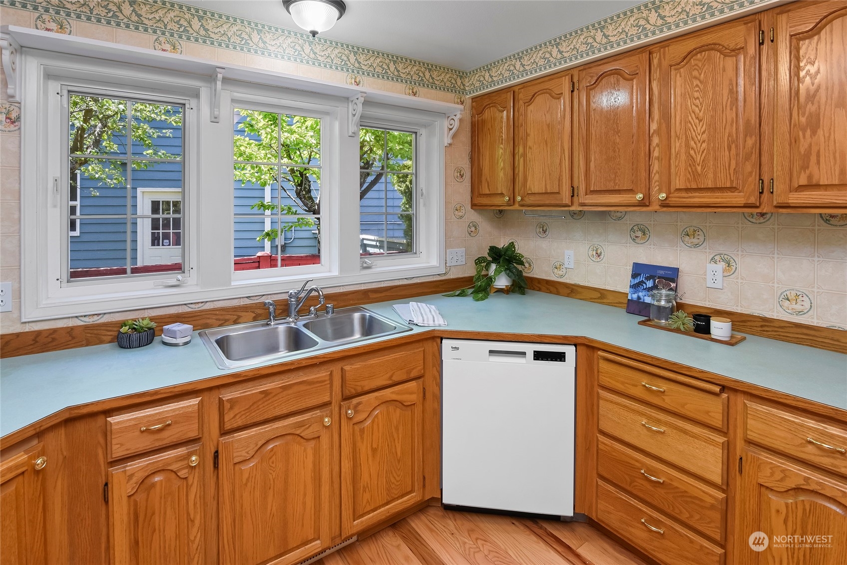 20015 Bue Rund Loop Northeast Poulsbo, WA 98370 - Photo 19 of 32 Gallery Image 19