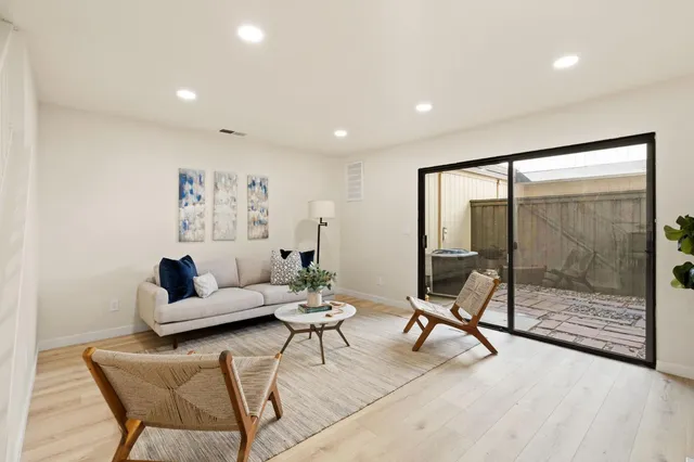 $329,999 | 6856 Calvine Road, Sacramento, CA 95823