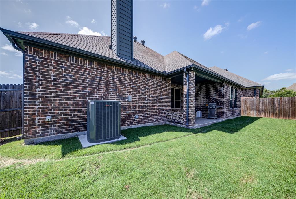 3009 West Wind Court Decatur, TX 76234 - Photo 9 of 35