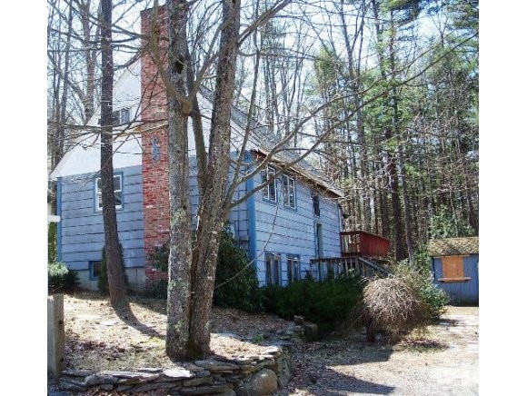 24 Lakeview Road Raymond, NH 03077 - Photo 1 of 1 Gallery Image 1