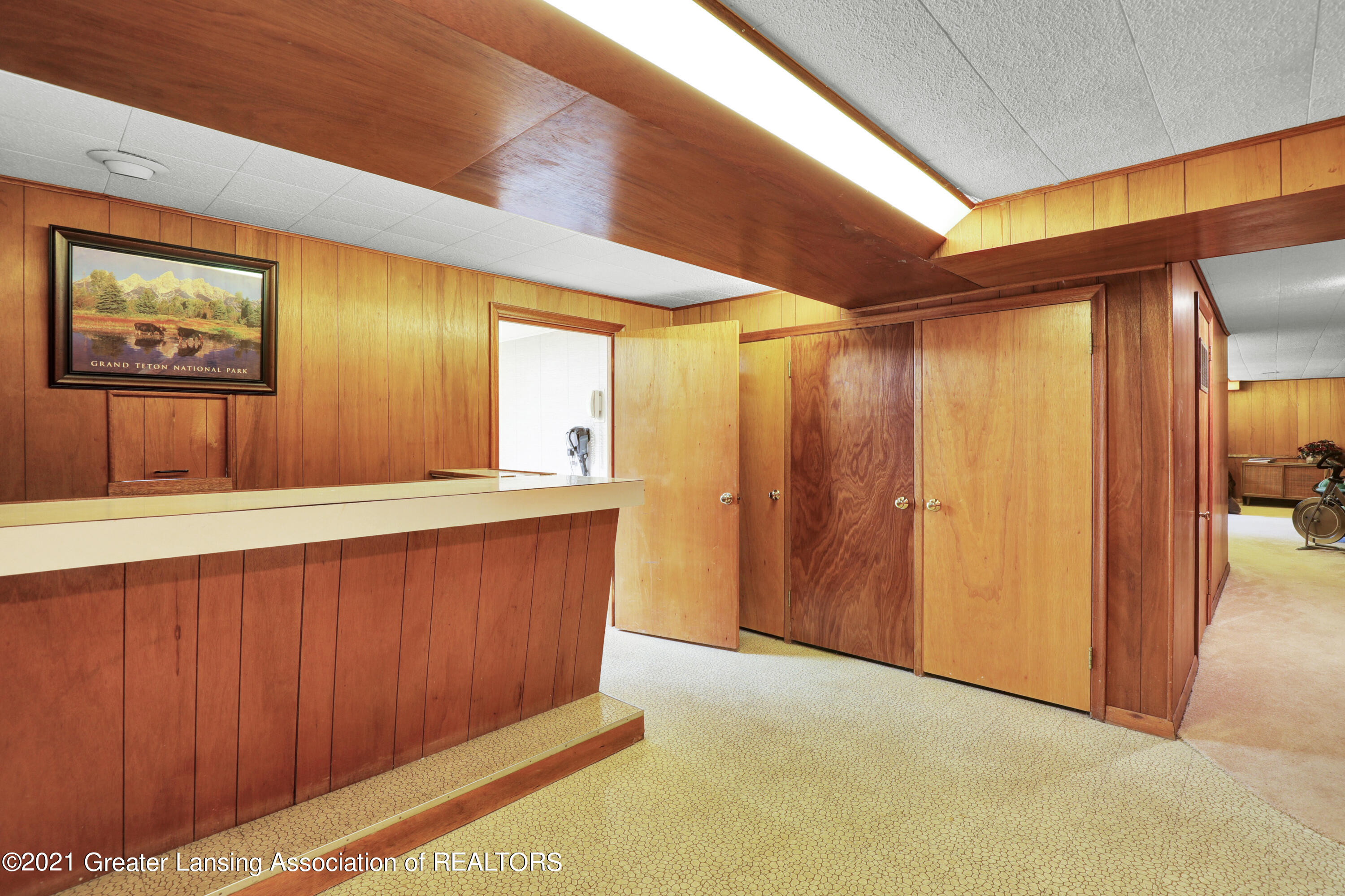 508 Curtis Road East Lansing, MI 48823 - Photo 26 of 43 9I3A2607