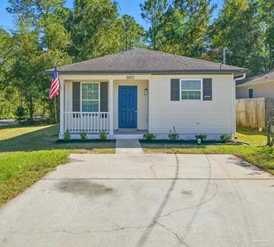 $213,900 | 8801 Camshire Circle, Pensacola, FL 32507