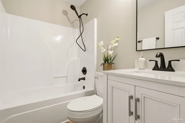 $213,900 | 8801 Camshire Circle, Pensacola, FL 32507