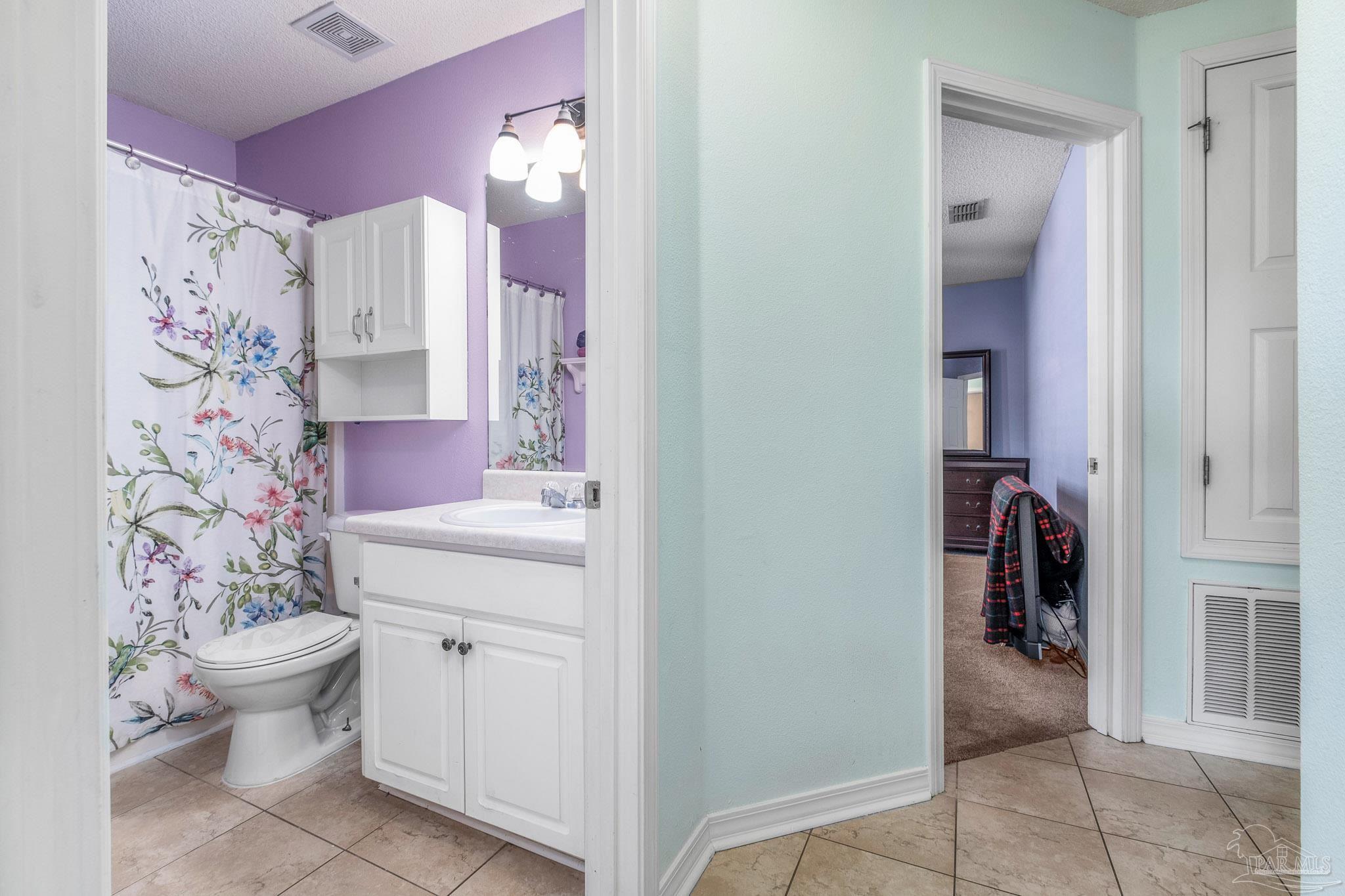 4784 La Casa Circle Pace, FL 32571 - Photo 33 of 42