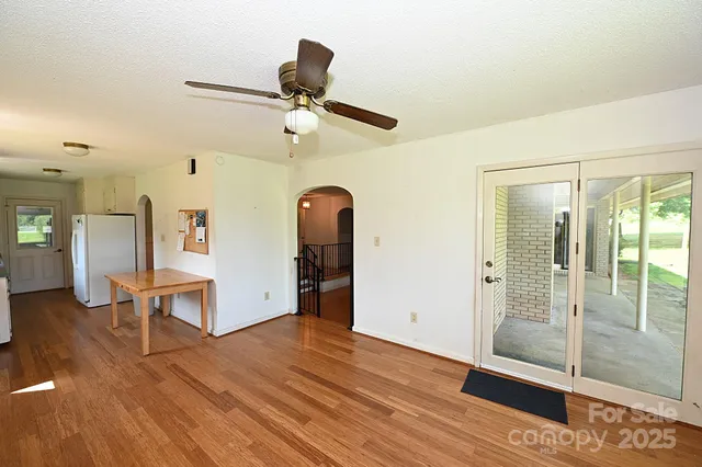 $389,900 | 157 Blackberry Lane, Taylorsville, NC 28681